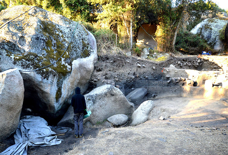 Fouille archéologique programmée de Basi à Serra-di-Ferro (Corse-du-Sud)